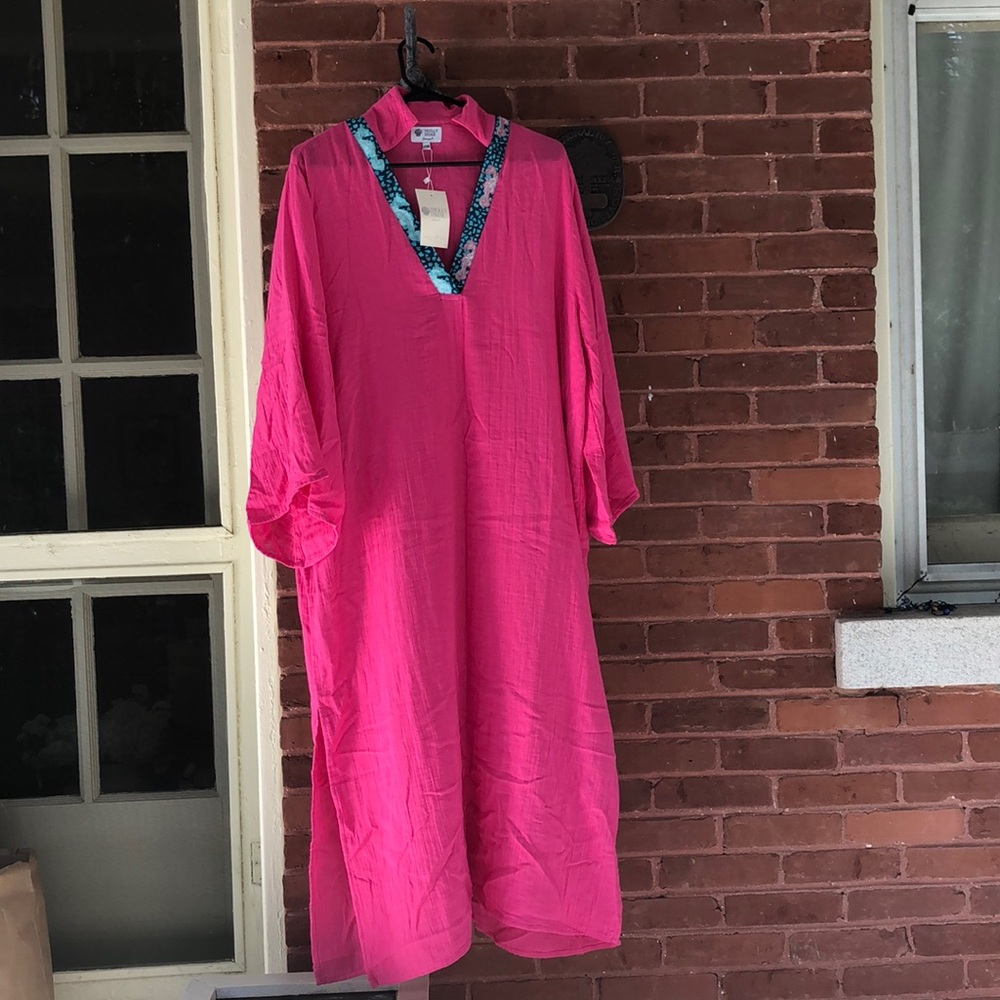 NWT holly Shae gauzy kaftan tunic